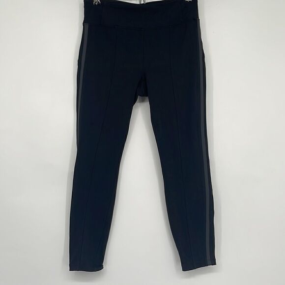 Athleta Metro 7/8 Tight   - Picture 2 of 8